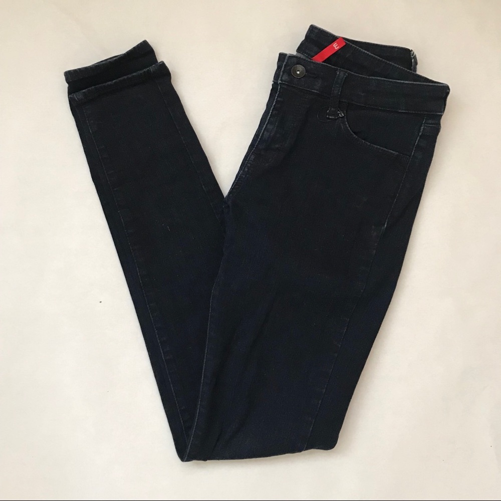 Uniqlo High Waisted Dark Wash Skinny Jeans Jegging